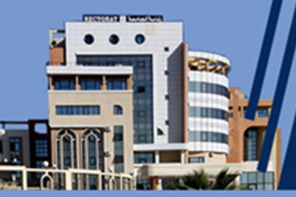 جامعة المسيلا ، فن التواصل والتعليم